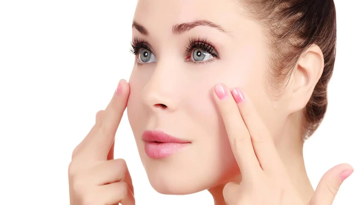 رفع گودی زیر چشم با دکتر آنوش شفیعی