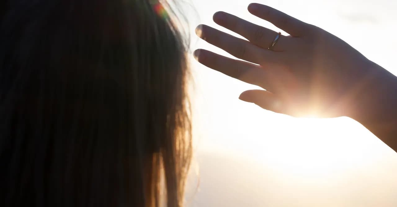 آلرژی به نور خورشید