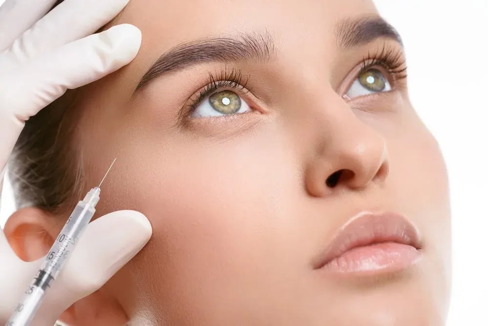 کاربرد لیفت شقیقه با ژل